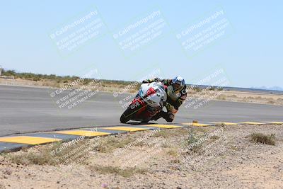 media/May-12-2024-SoCal Trackdays (Sun) [[ad755dc1f9]]/11-Turn 3 Inside (1140am)/